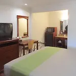 Motel 6-Fresno, CA