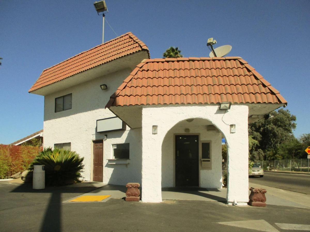 6-fresno, Ca 2* Fresno