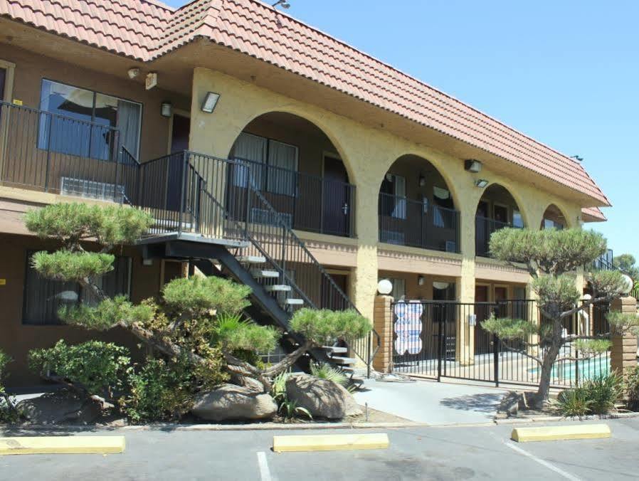 6-fresno, Ca